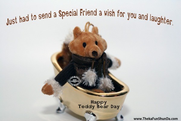 happy-teddy-day